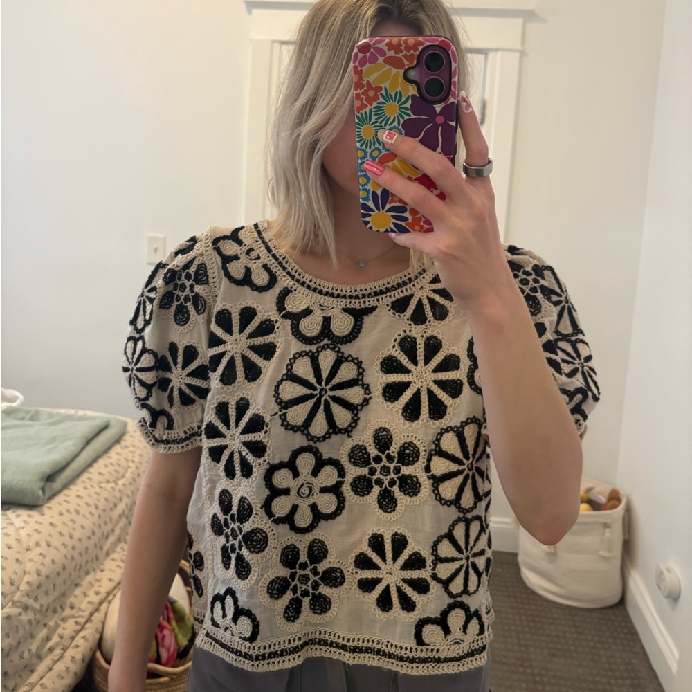 Solitaire Black and Cream Floral Blouse